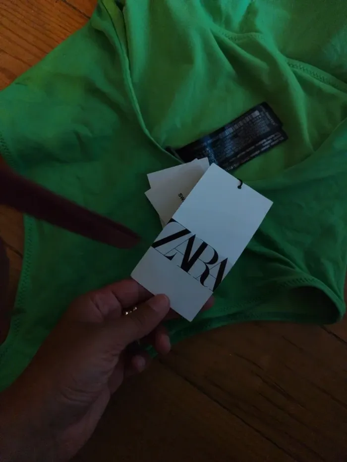 Maillot de bain 1 piece Zara vert avec fleur décorative S - photo numéro 5