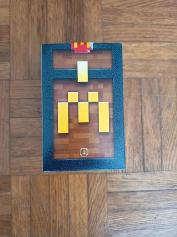 Figurine Minecraft numéro 1 mc Donald's Edition limité