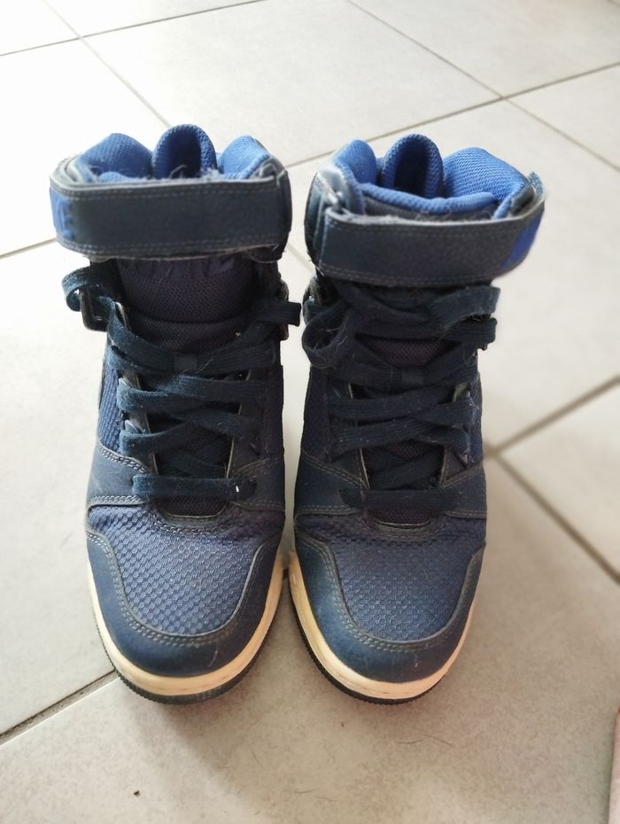 Nike montantes 36.5 - photo numéro 3
