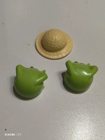 Playmobil lot 3 chapeaux enfant