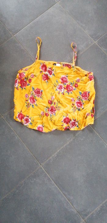 Top à fleurs