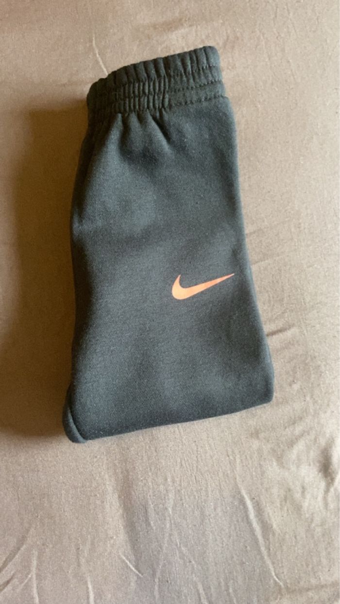 Pantalon Nike - photo numéro 2