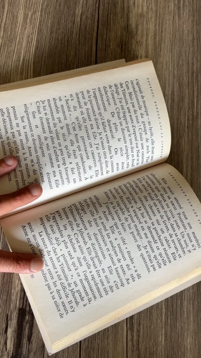 Livre : gourous, rendez lui sa liberté - photo numéro 3
