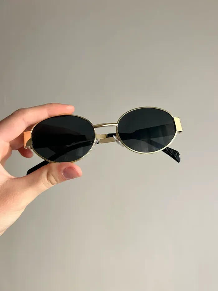 Lunette de soleil dorée en excellent état - photo numéro 6