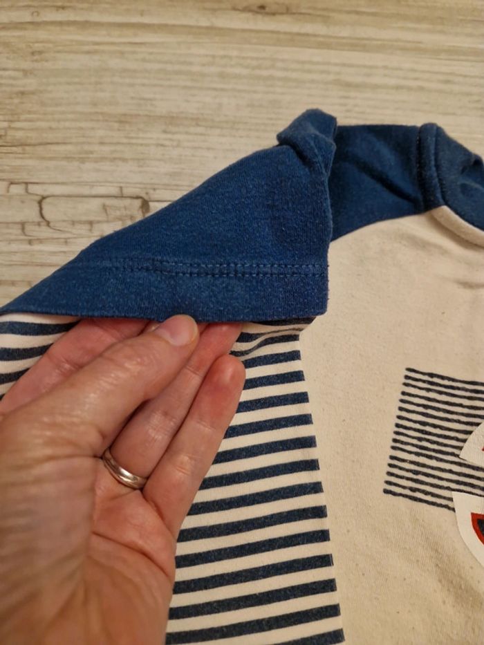 Tee-shirt 2 ans - photo numéro 3