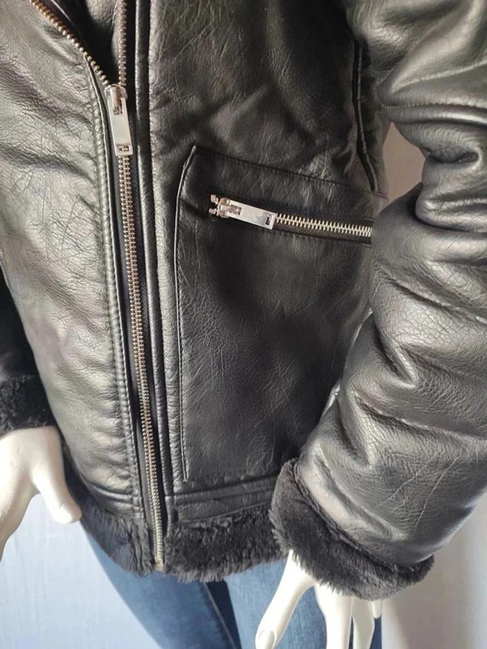Manteau noir - photo numéro 5