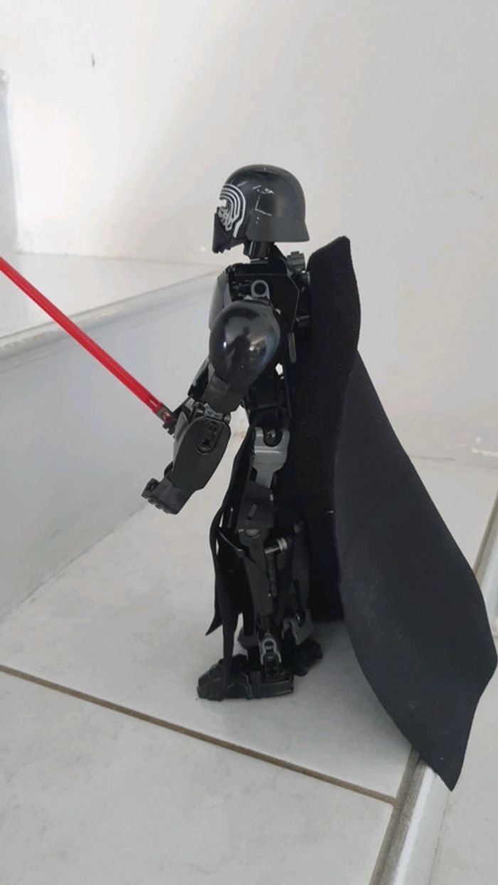 Lego 75117 star wars Kylo Ren - photo numéro 5