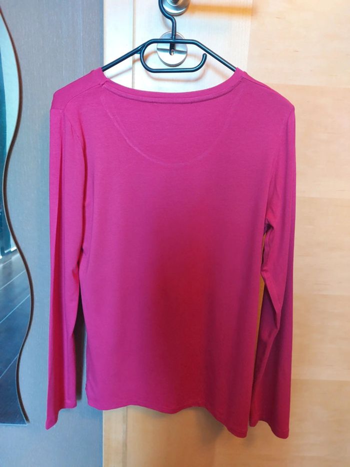 T-shirt rose - photo numéro 2