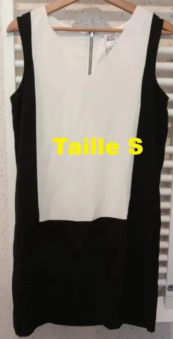 Robe blanche noire Vero Moda Taille S