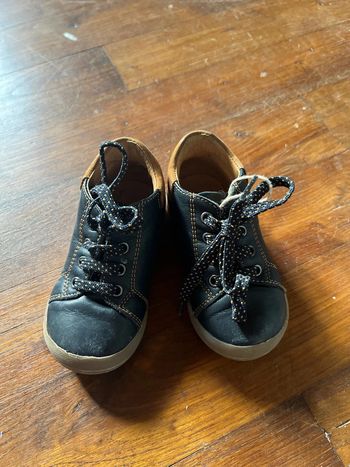 Chaussures en cuir Babybotte taille 20