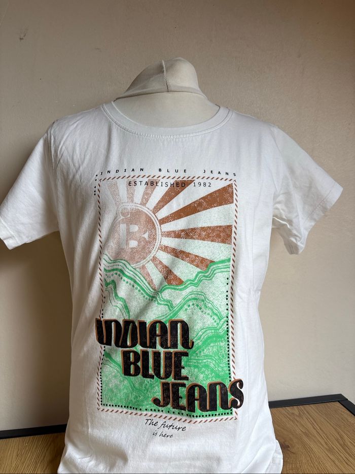 T-shirt fille taille 164 - photo numéro 2