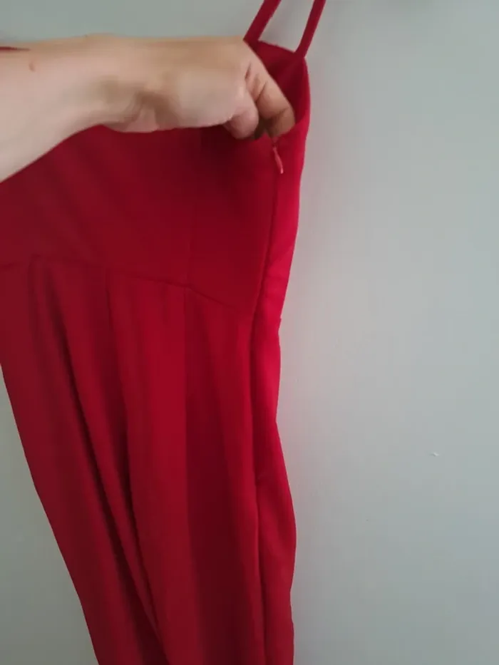 Combinaison rouge - moulante - jambes fendues - Shein - taille 34 / XS - photo numéro 4