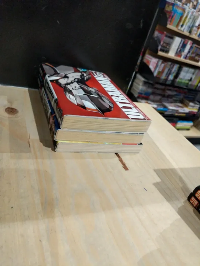 Ultraman – Tomes 1 à 3 - photo numéro 4