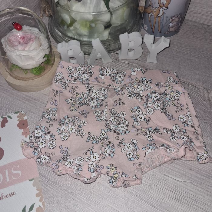 Short bébé fille 0-3 mois primark - photo numéro 4