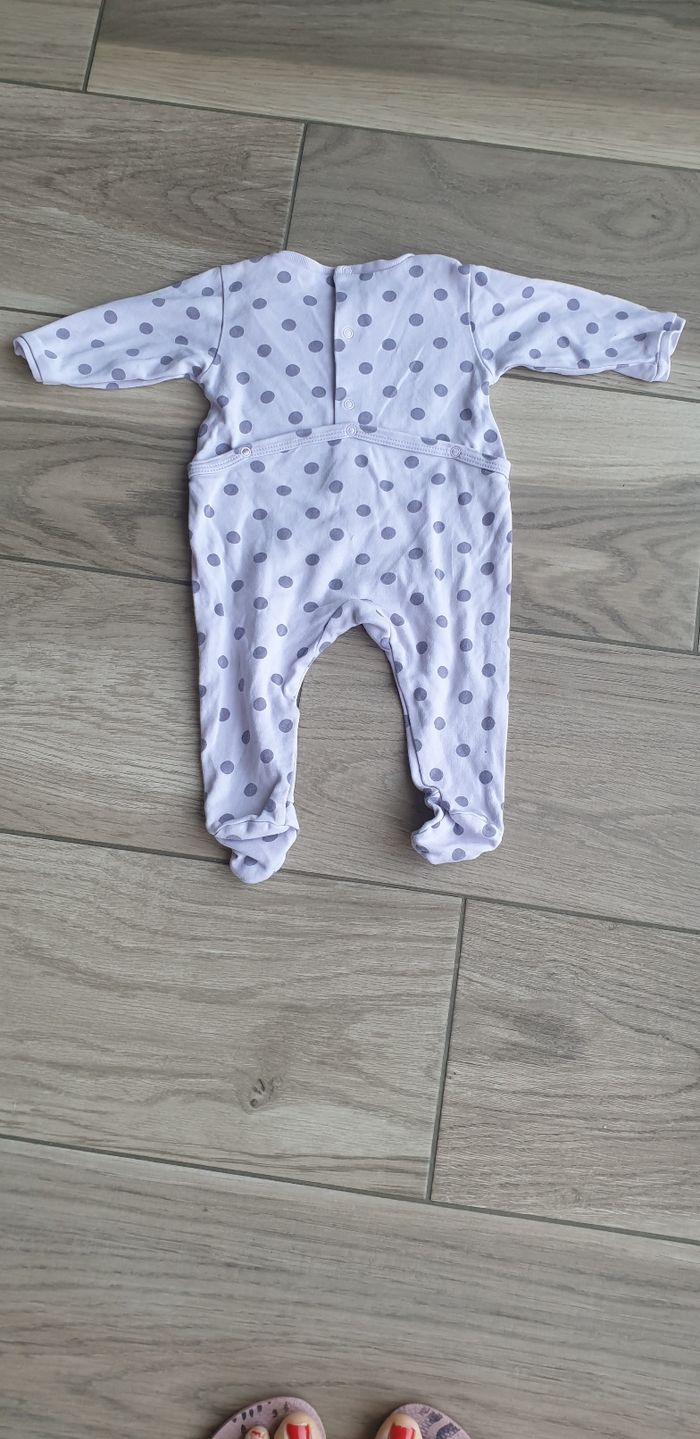 Pyjama avec bavoir intégré - photo numéro 3