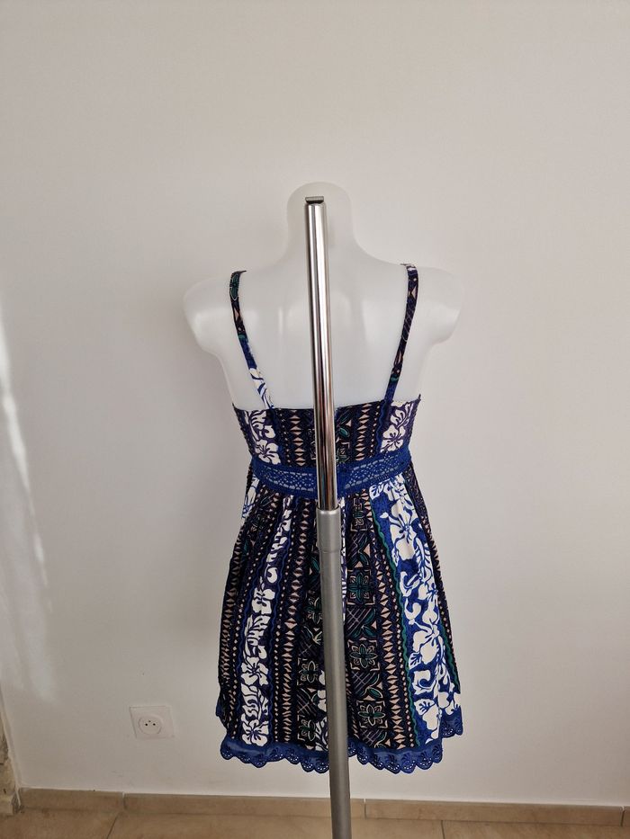 Robe bleu fleurie polynésienne - photo numéro 5