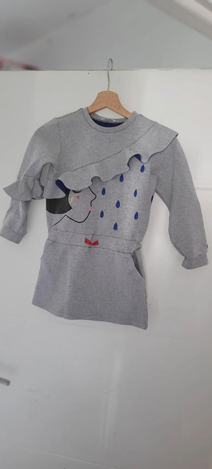 Superbe robe en coton epais Catimini comme neuve taille petit 8 ans