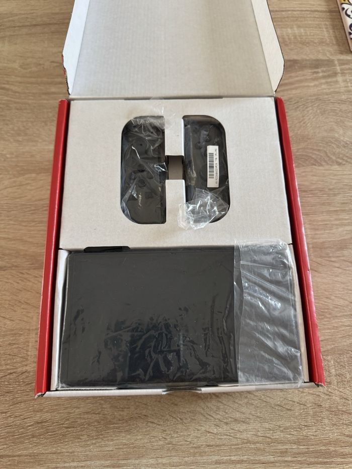 Nintendo Switch - photo numéro 4