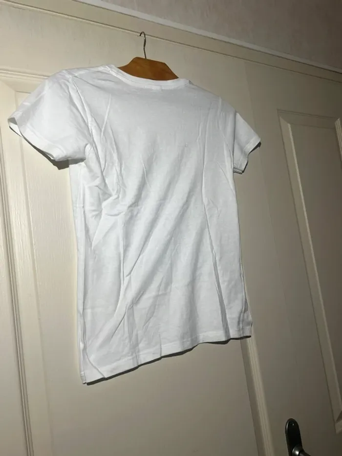 T-shirt sans marque - photo numéro 6