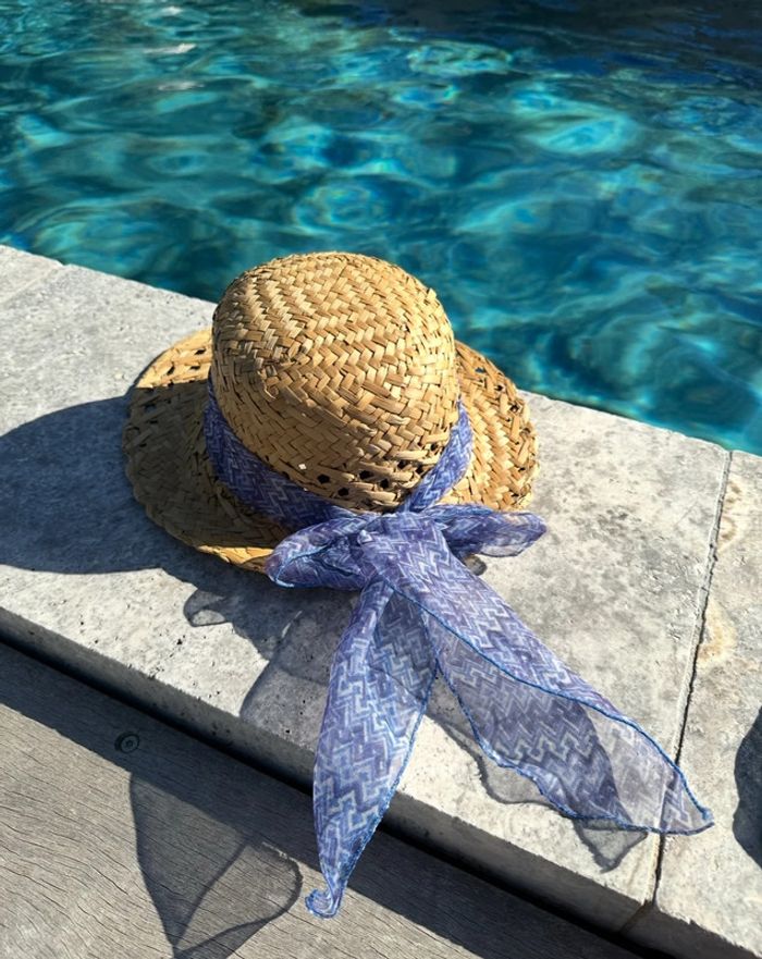 Chapeau en paille ruban imprimé bleu modèle vintage fabriqué en Italie T.U - photo numéro 3