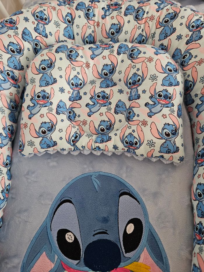 Réducteur bébé Stiche + coussin - photo numéro 3