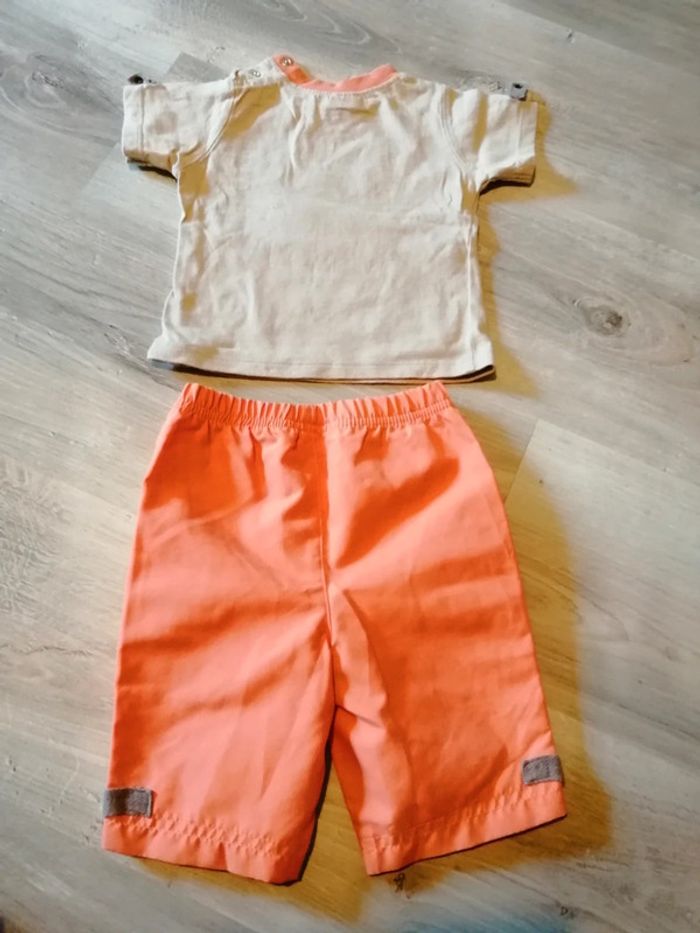 Lot vêtements 6 mois - photo numéro 12