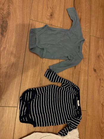 Lot de 5 bodies 