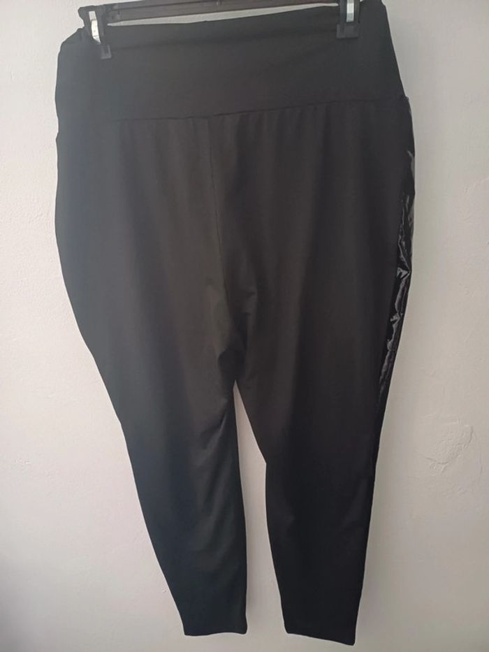 Legging  noir grande taille - photo numéro 2