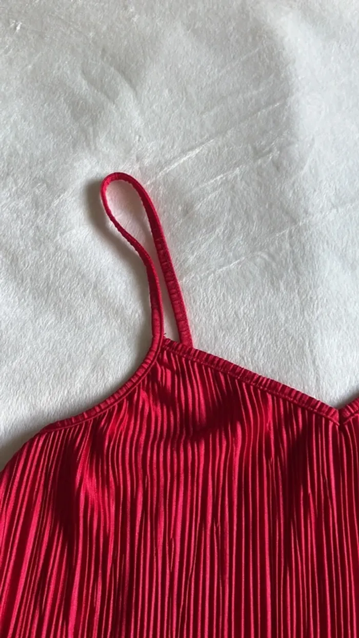 Débardeur rouge - photo numéro 2