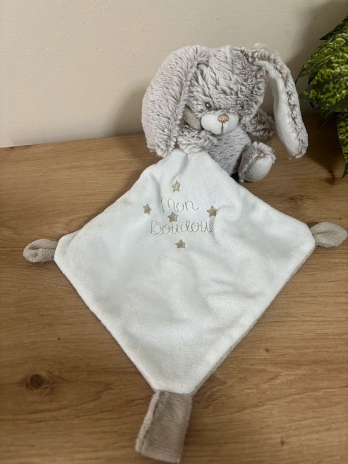 Doudou peluche lapin beige blanc mouchoir mon doudou tex - photo numéro 2