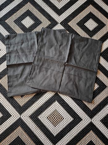 Lot de 2 housses de coussin 40*40cm gris anthracite neuf