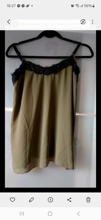 Débardeur kaki avec dentelle noire