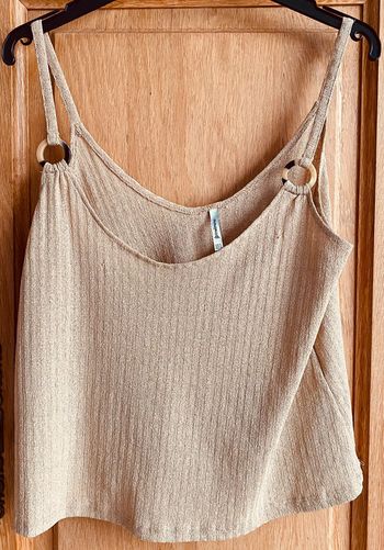 Top beige Stradivarius