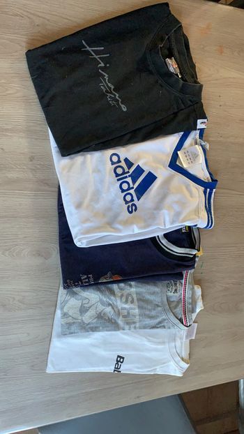 Lot de 2 débardeur et 2 tee shirt taille s