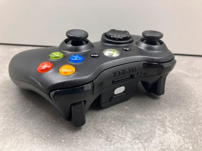 Manette Noir pour Xbox 360 (A2025037) - photo numéro 4