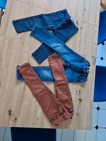 Lot pantalon 2ans