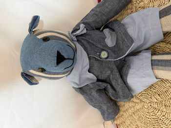 Ours en peluche bleu jean