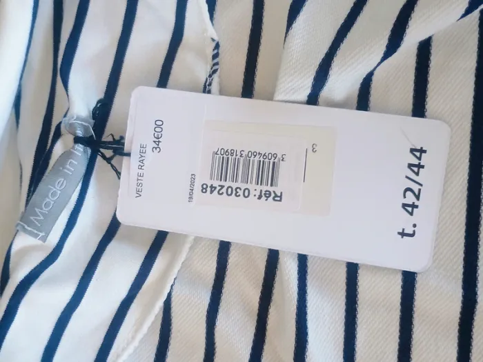 veste motif marinière T42/44 Neuve - photo numéro 4