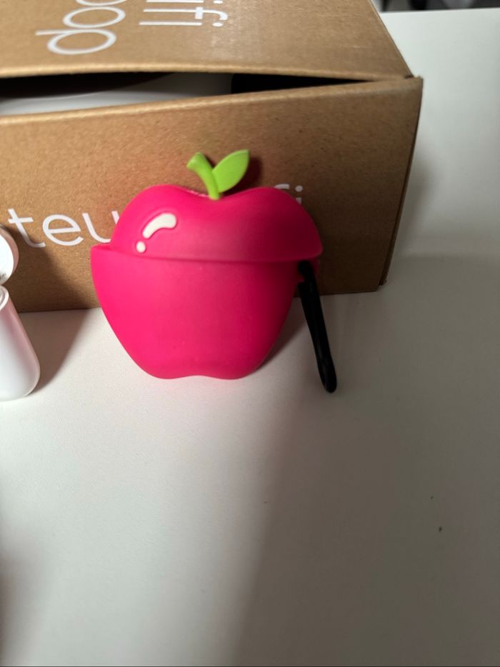 AirPods 2 avec coque - photo numéro 4