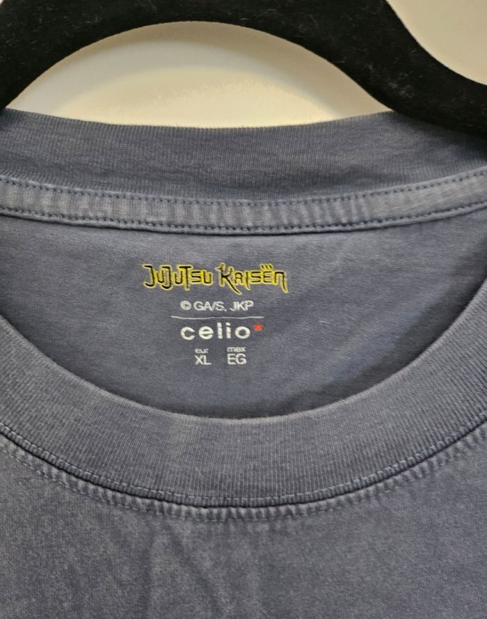 T-shirt Satoru Gojo - photo numéro 4