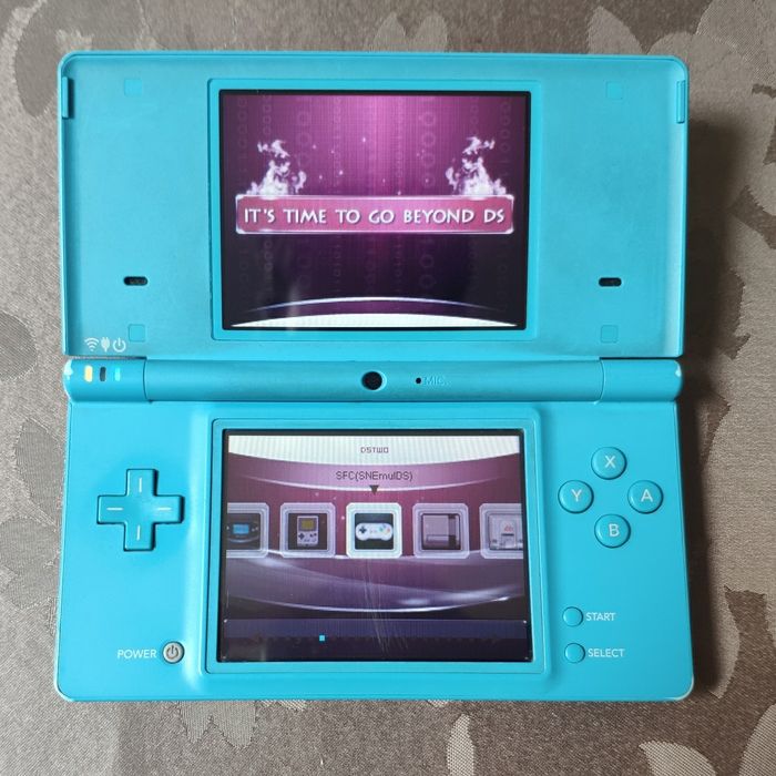 Nintendo DSi bleu avec 10 000 jeux - photo numéro 7