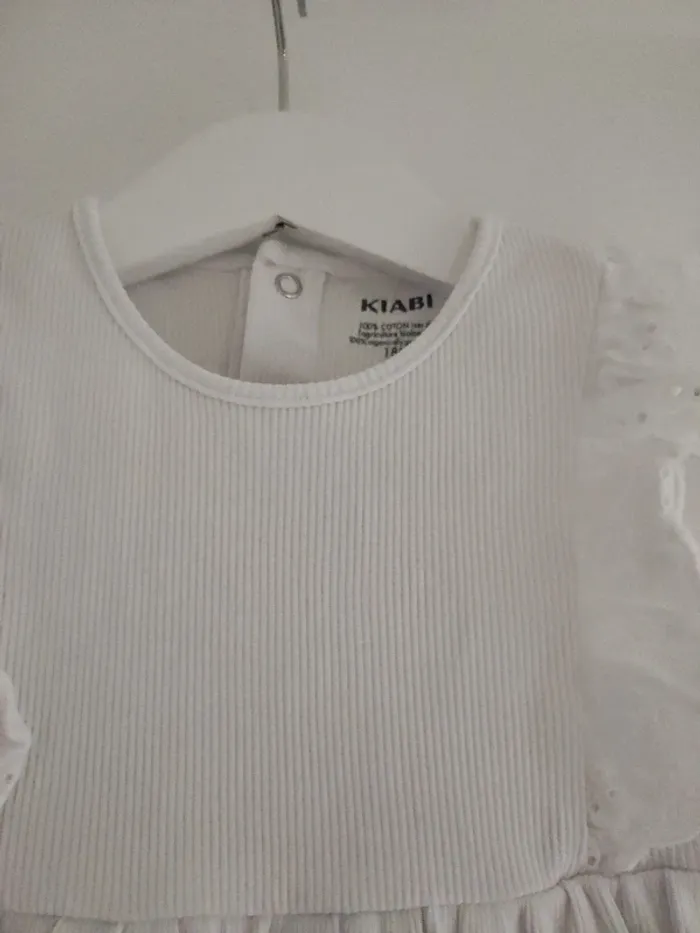 Robe blanche 18 mois - photo numéro 2