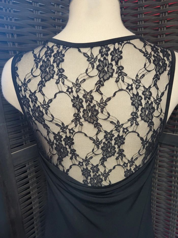 Robe dos en dentelle 36/38 - photo numéro 2