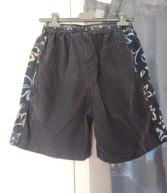 Short taille S - photo numéro 3