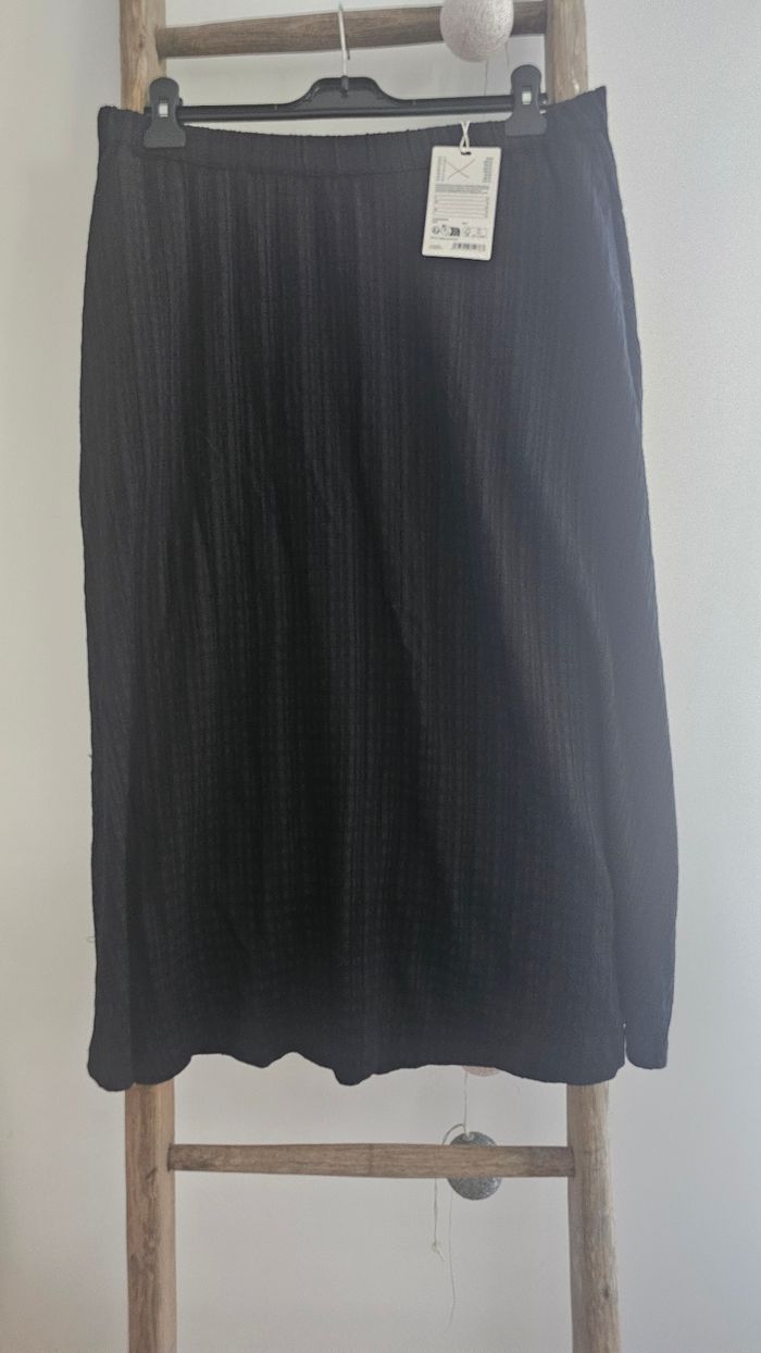 Jupe Esprit taille 42 XL neuve avec étiquette - photo numéro 4