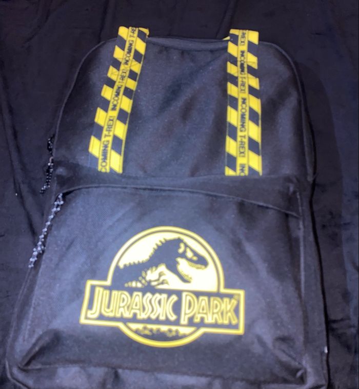 Sac à dos neuf jurassic park 🚨 pièce collectionneur neuf - modèle "incoming t-rex" introuvable - photo numéro 4