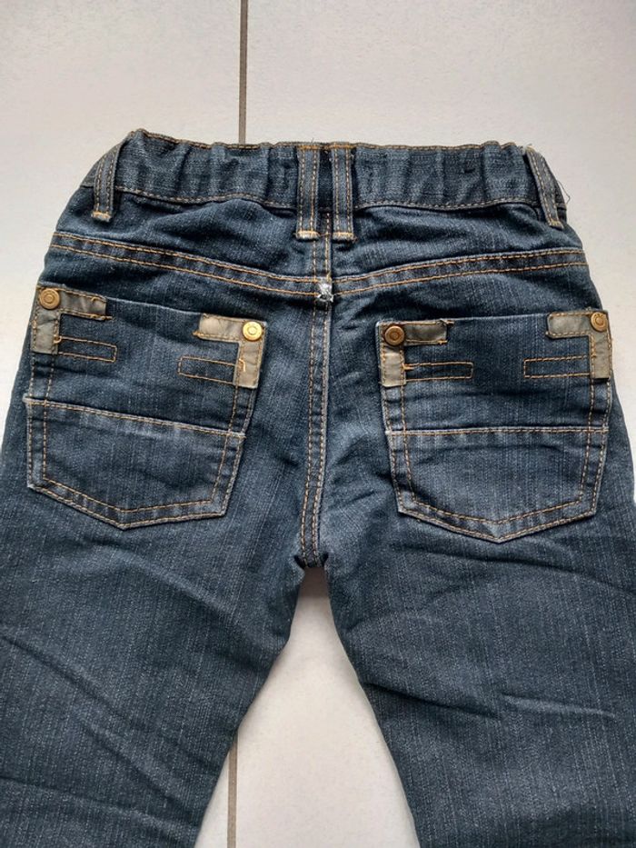 Jeans coupe droite légèrement slim 6 ans TBE - photo numéro 6