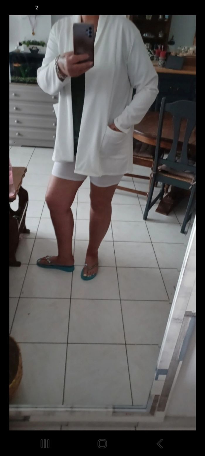 Très jolie veste femme T U - photo numéro 5