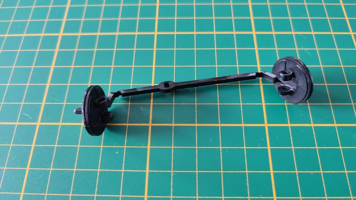 Axe avant pièce détachée miniature Bburago burago Jaguar SS100 1937 1/18 1/18e 1/18ème #D57