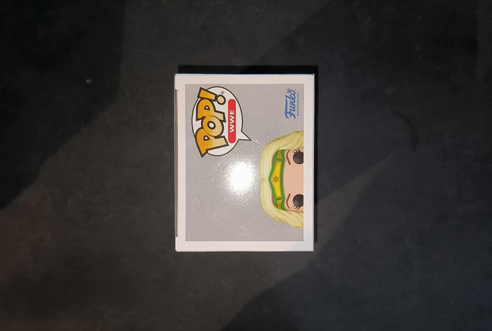Figurine Funko Pop / Beth Phoenix 127 / Catch WWE - photo numéro 5